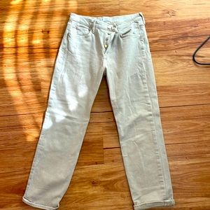 Cream jeans in very good condition I wore them once